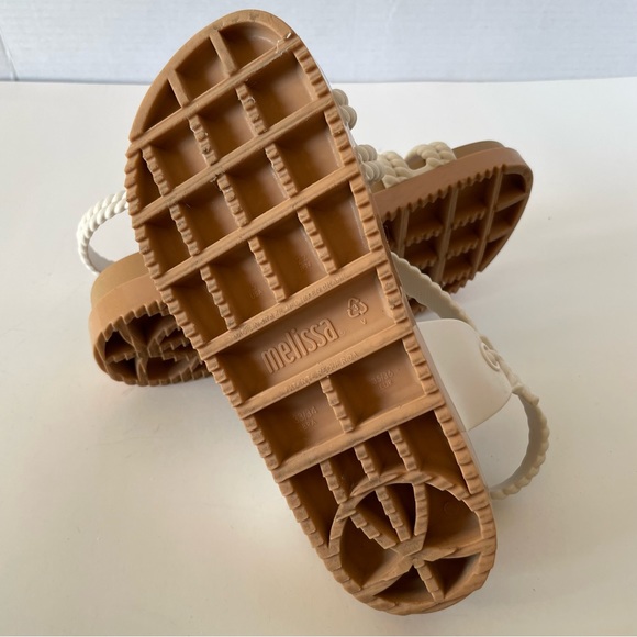 Melissa + Salinas Cosmic Sandals in White and Natural Size US 5 - Picture 13 of 14